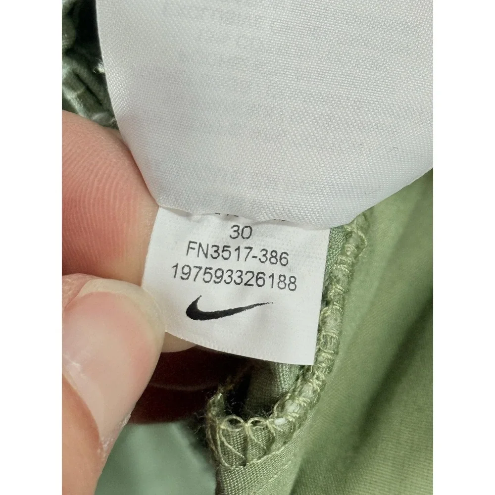 Nike Shorts Mens 30 Green Lightweight Cargo Canvas Stretch 9 Inseam FN3517-386